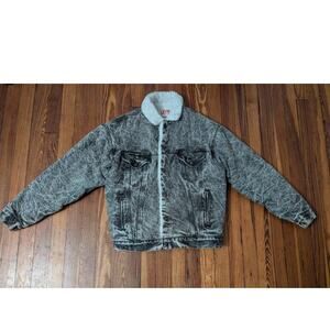 Levis 80s Denim Jacket Mens Size Small Acid Wash in good condition.